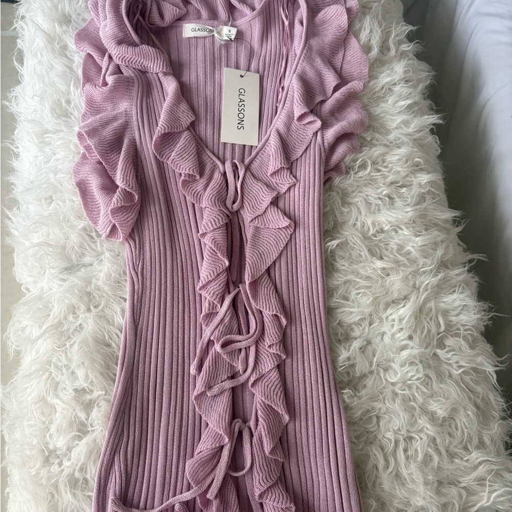 Glassons Dusty Lilac Ruffle Ribbed Knit Sleeveless Shirt